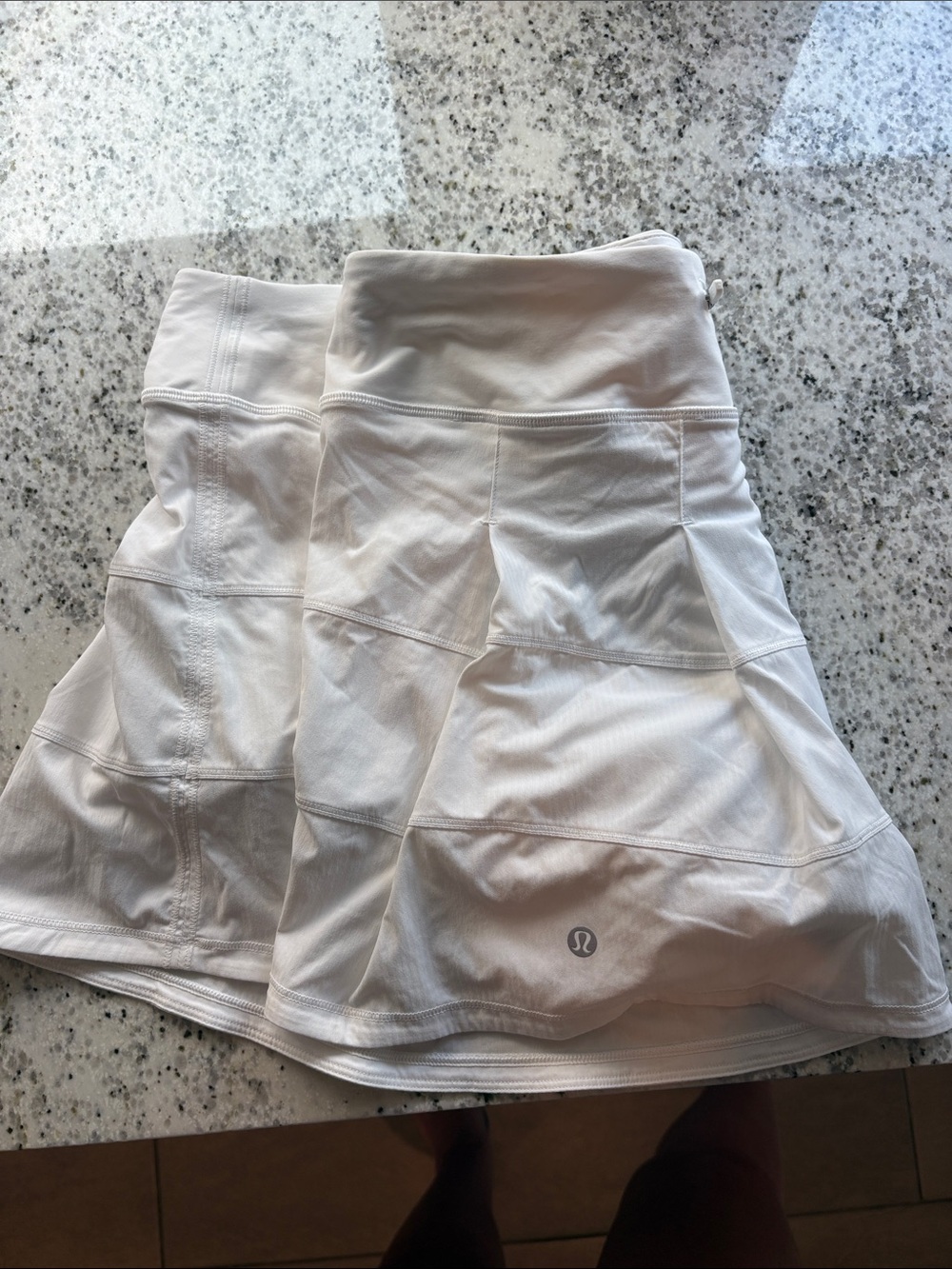 lululemon athletica Pace Rival High Rise White Pleated Athletic Skirt with Logo